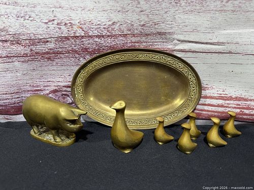 Lot #6399 (1 of 12)