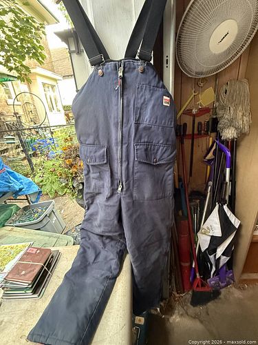A MEN'S WORK KING WINTER OVERALL. SIZE L (1 of 3)