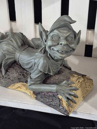 Pair of Whimsical Resin Gnome Wall Plaques (1 of 8)