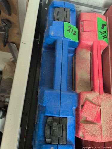 Lot #212 (1 of 5)