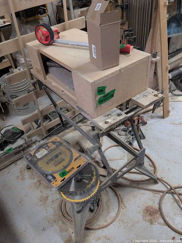Portable Folding Workbench Small Benchtop (1 of 5)
