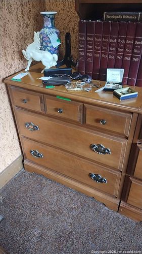 Light Brown Veneer Dresser with 4 Drawers and Bail Handles D (1 of 7)