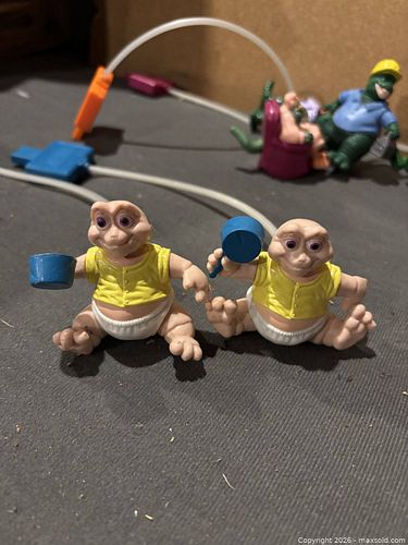 Lot #62 (1 of 9)