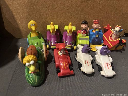 Vintage McDonald’s toys (1 of 4)