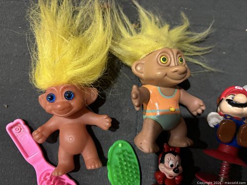 Vintage toys  (1 of 4)