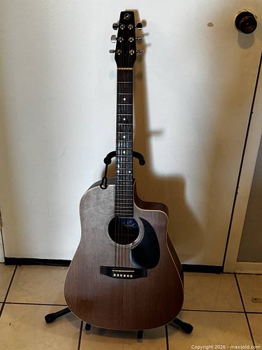 Lot #47 (1 of 8)