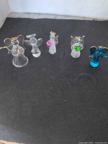 Set of 5 Small Clear Glass/Crystal Figurines with Colored Accents (1 of 11)