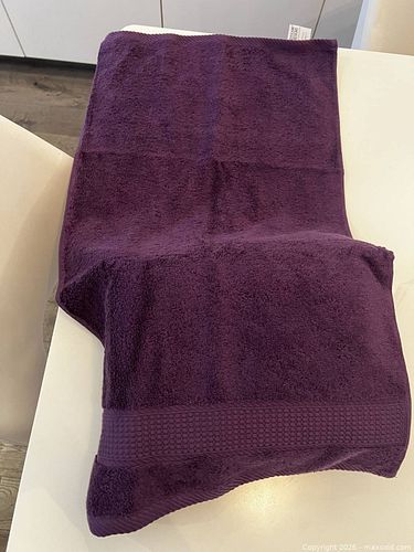 100% Organic Cotton NEW Made in Portugal Dream Designs Purple Bath Towels, Set of 4 (1 of 4)