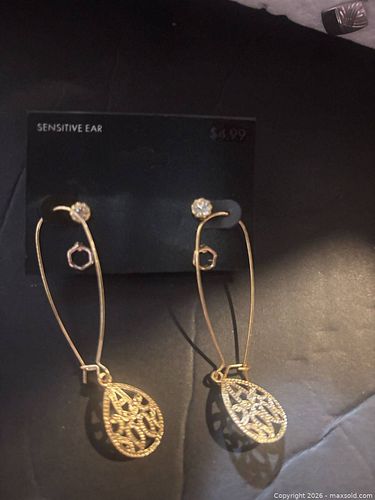 Gold Tone Filigree Teardrop Dangle Earrings, Gemstone Stud, & Gold Tone Geoshape Earrings  (1 of 4)