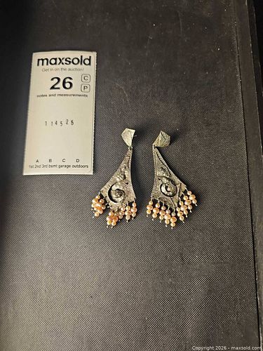 Lot #26 (1 of 4)
