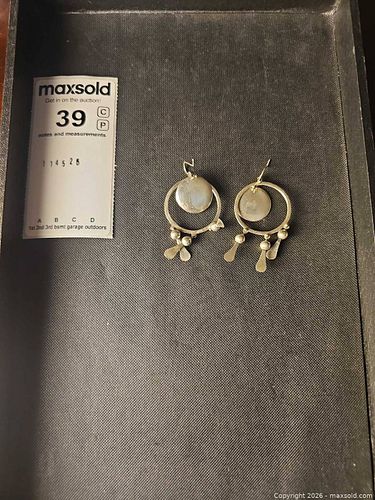 Lot #39 (1 of 4)