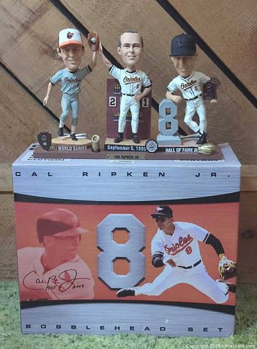 Lot #471 (1 of 6)