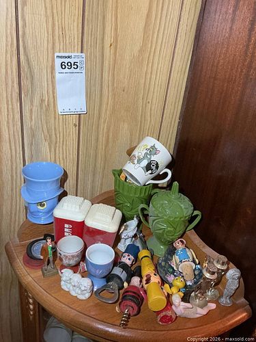 Small Collectibles B (1 of 15)