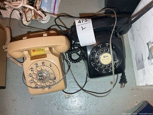 Vintage Phones A (1 of 7)