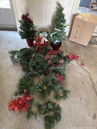 Assorted Artificial Holiday Tabletop Trees, Garlands & Wreaths  -G (1 of 6)