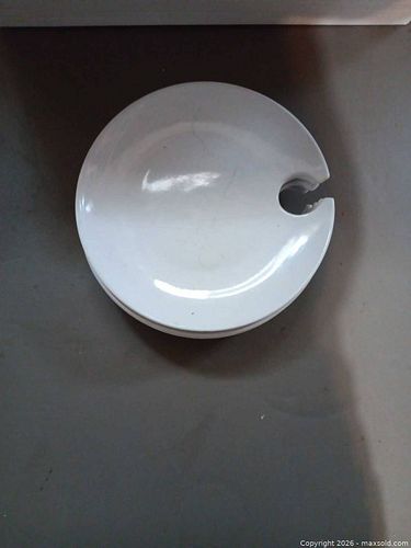 Libbey 6 White Porcelain 8 inch Appetizer Plates with Glass Notch (1 of 3)
