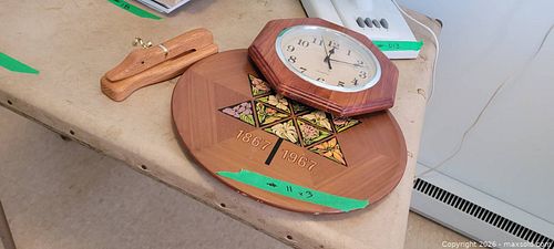Canada Centennial Cedar Tray, Wall Clock & Wooden Door Knocker (1 of 9)
