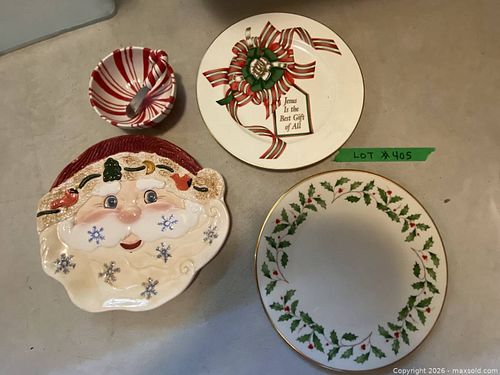 Christmas Porcelain Dinner & Decorative Plate Lot with Santa Dish (1 of 5)