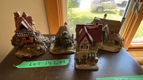 Four Collectible English Cottages incl. 3 Lilliput Lane (1 of 7)
