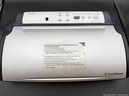 FoodSaver V2490 Vacuum Sealer, Silver (1 of 4)