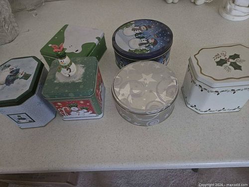 Holiday cookie cans (1 of 3)