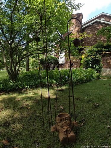 Garden Stakes, Planter A (1 of 13)