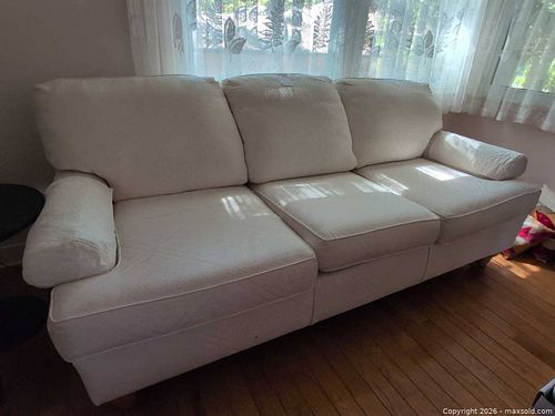 Sofa D (1 of 14)
