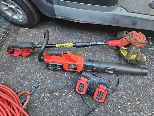 Benchmark Cordless Brushless Leaf Blower & String Trimmer Bundle (1 of 6)