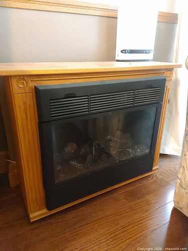 Freestanding Electric Fireplace Mantel with Insert, Oak and Black (1 of 3)