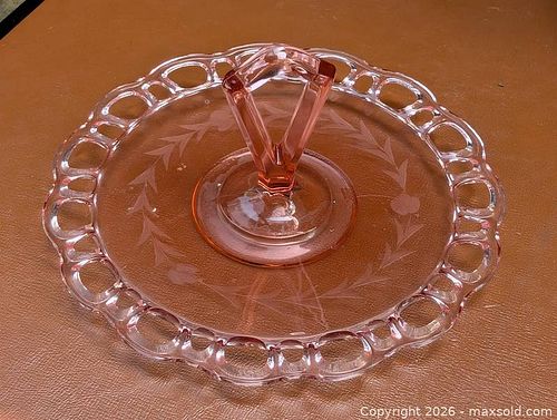 ANTIQUE PINE CORNFLOWER CAKE PLATE (1 of 9)