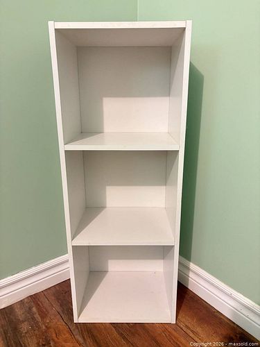 White Particleboard/MDF Bookcase, 3 Compartments, 80 cm H (1 of 5)