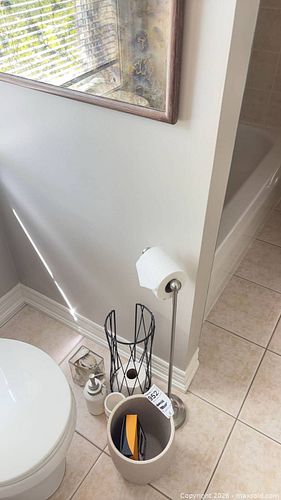 Bathroom Accessory Set: Metal, Ceramic & Glass Pieces B (1 of 4)