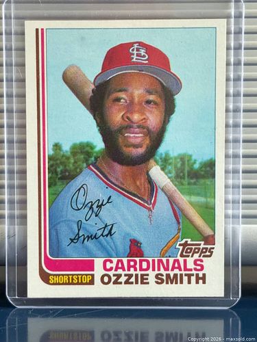 1982 Topps Traded - Ozzie Smith #109T St. Louis Cardinals  (1 of 6)