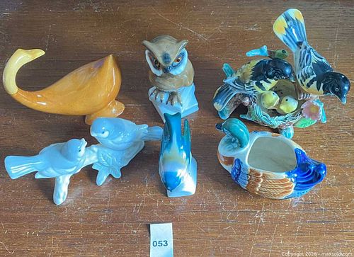 Vintage Lot of 6 Multicolor Porcelain/Ceramic Bird Figurines (1 of 20)