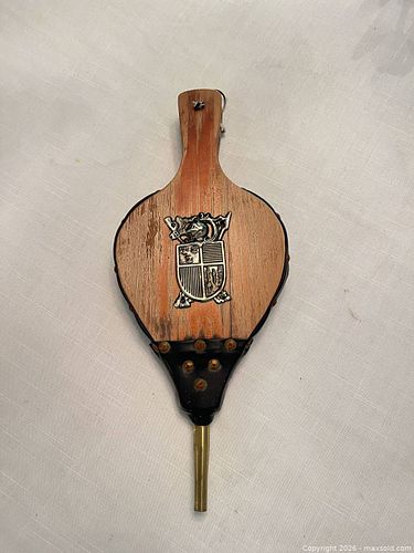 Vintage Handheld Fireplace Bellows with Brass Nozzle & Crest (1 of 4)