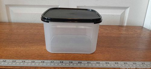 (B) *NEW* Tupperware Modular Mates Square #2 container (1 of 6)