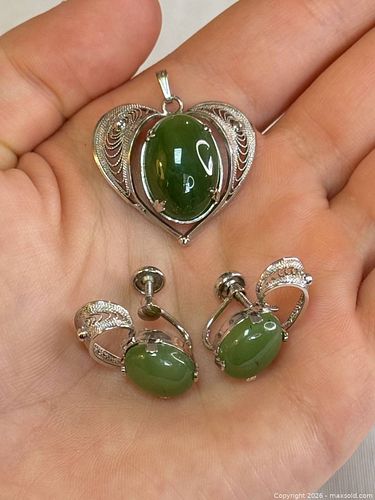 (Sterling) Vintage Sorrento Filigree Scrollwork Jade Pendant & Screw-Back Earrings (1 of 19)