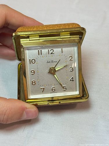 Vintage German Seth Thomas "Classmate 11" No.947 Mechanical Travel Alarm Clock (1 of 18)