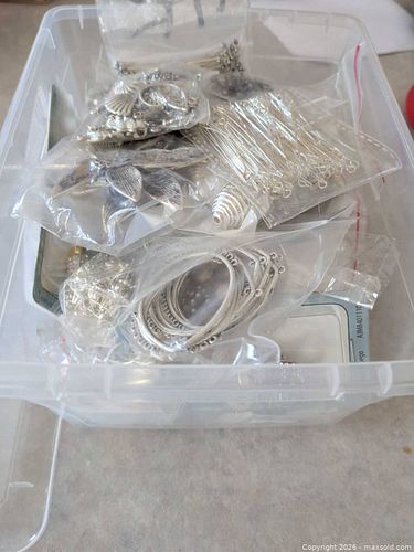 Jewelry making pieces (1 of 4)