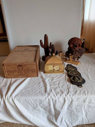 Vintage Indonesian incense burner and more (1 of 5)