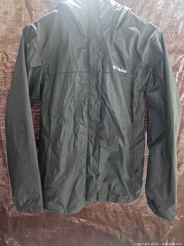 Columbia women's jacket (1 of 7)