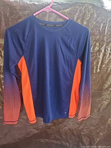 Xersion athletic wear top (1 of 4)