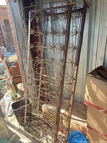 Pair of Vintage Metal Twin Box Springs (1 of 3)