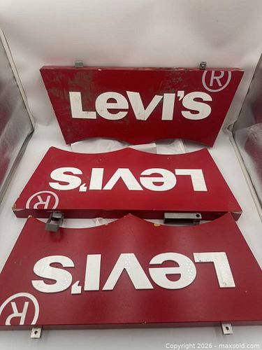 Lot #33 (1 of 7)