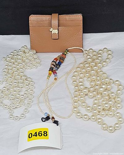 Lot of Necklaces, Card Holder & Glasses Necklace  (1 of 8)