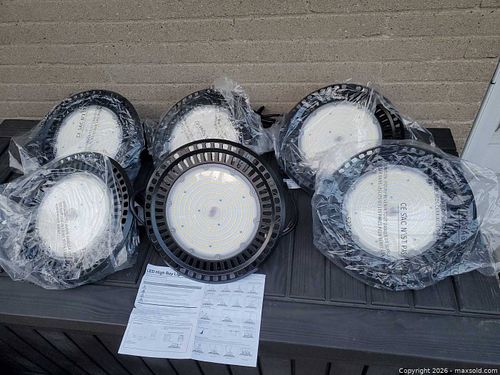 240W LED High Bay Light 5000K Black Housing 11-13 in (1 of 7)