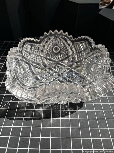 Vintage Imperial NUCUT crystal clear glass SQUARE BOWL  MCM , 6” x 6” (1 of 7)