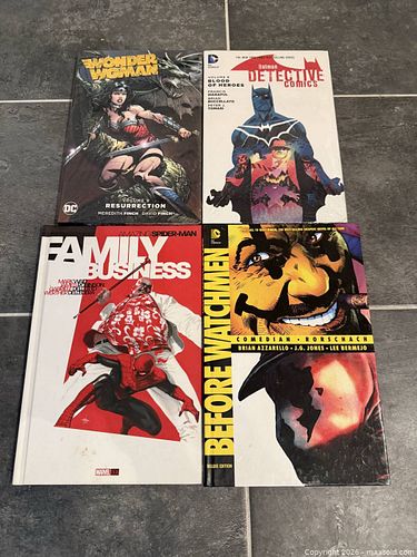 Lot of 4 Deluxe Hardcover Graphic Novels - DC & Marvel (1 of 3)
