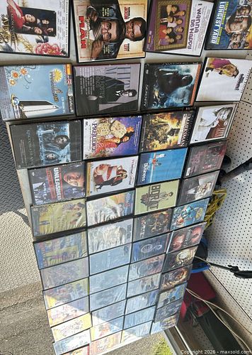 Lot #52 (1 of 17)