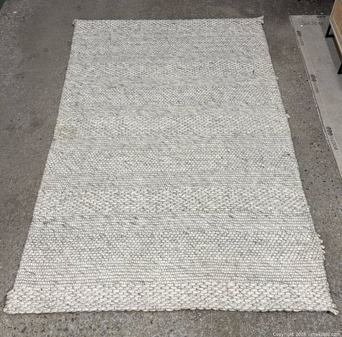 Hand Made Woven Indian Rug 5x8 (1 of 6)